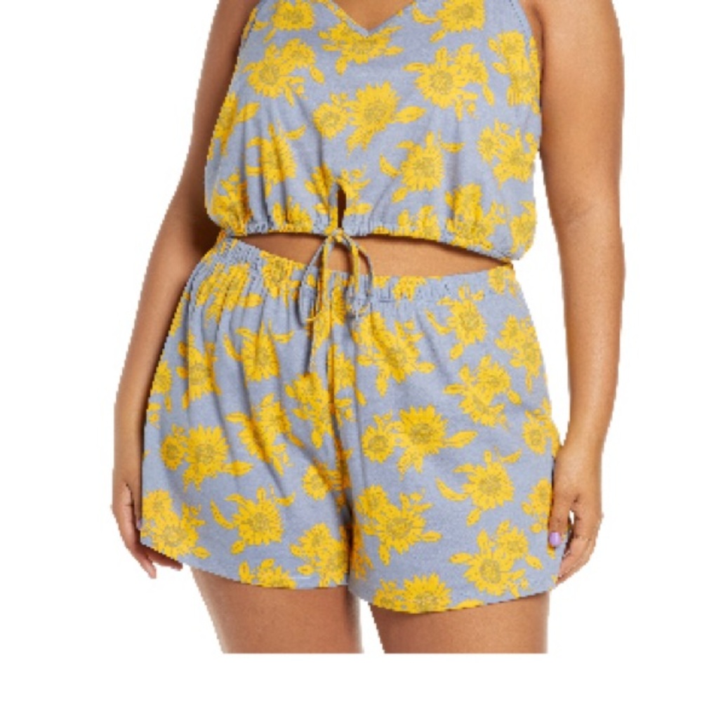 Floral Print BP. Tie Front Short Pajamas (Plus Size) in Blue and Yellow